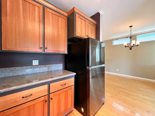 Building Photo - Charming Napa Condo in Quiet Court Setting