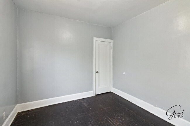 Building Photo - 12107 Stoepel St