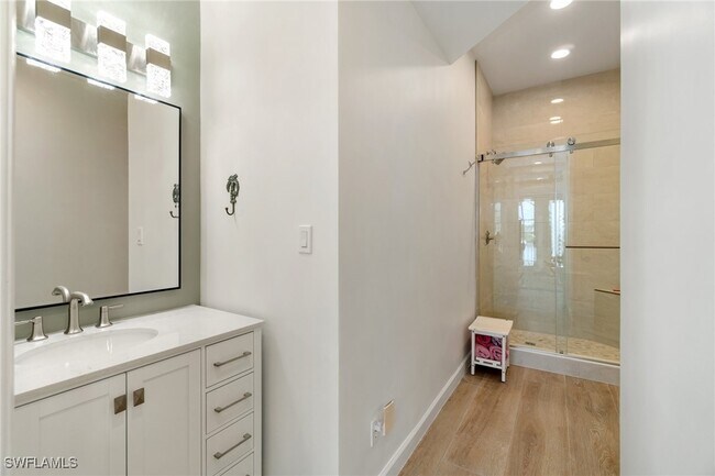 Building Photo - 90 Southport Cove