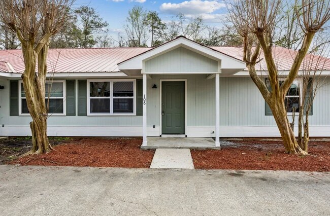 Building Photo - 106 Clarks Bluff Rd