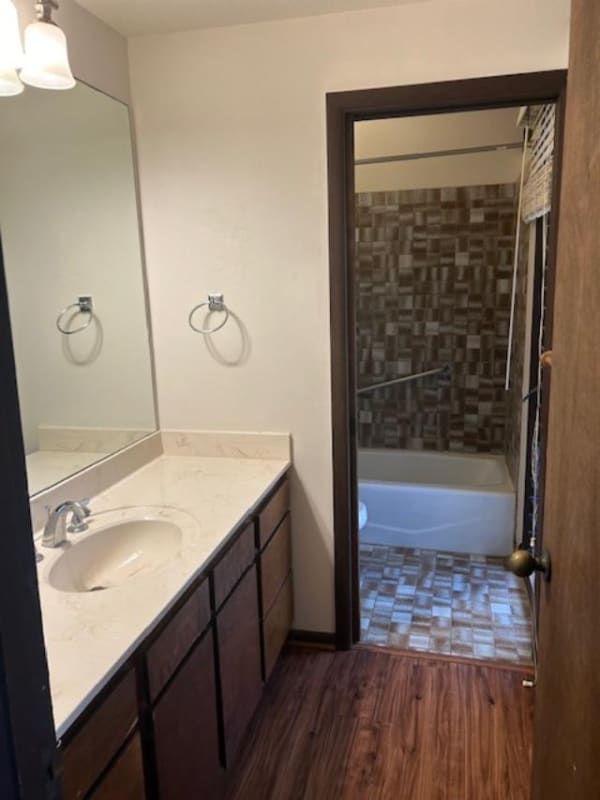 Building Photo - 1 Kihi St