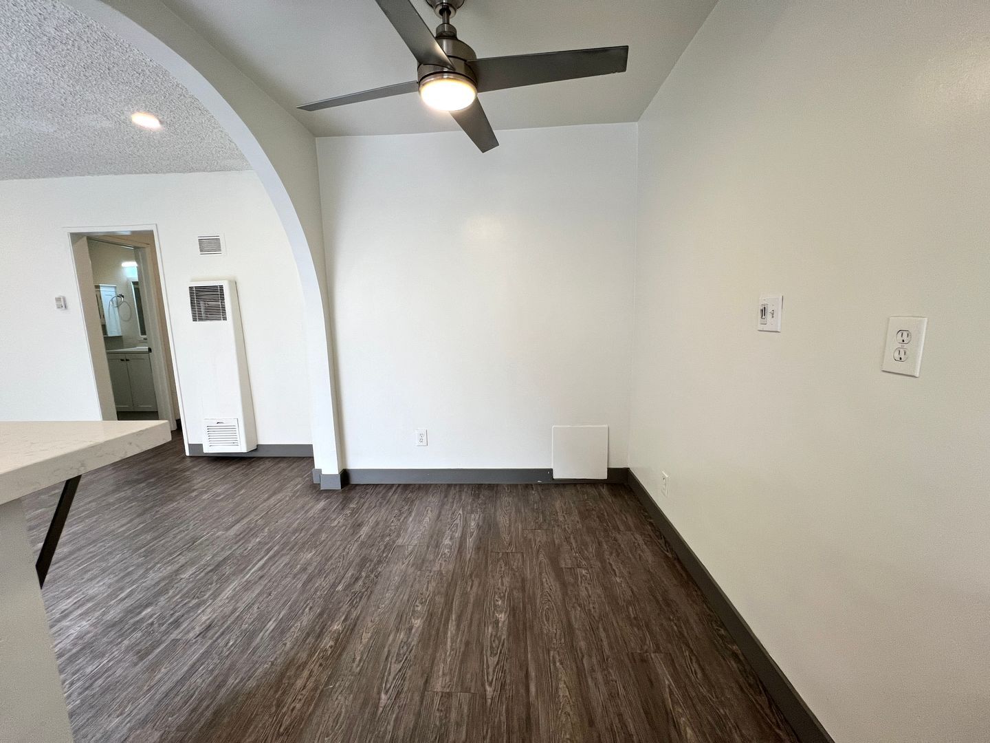 Building Photo - 3419 Keystone Av