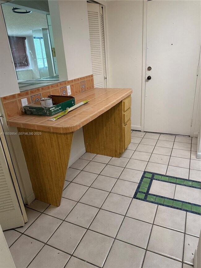 Building Photo - 6901 SW 147th Ave