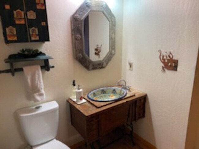 Building Photo - Spacious Cabin in the Pines ~ S Prescott