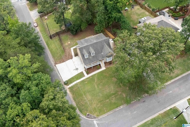 Building Photo - 5100 Weatherford Dr