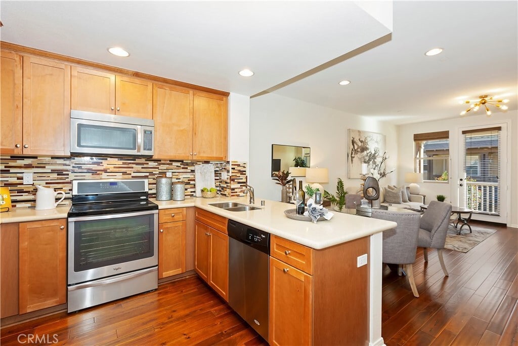 2nd floor kitchen - 335 S Glendora Ave