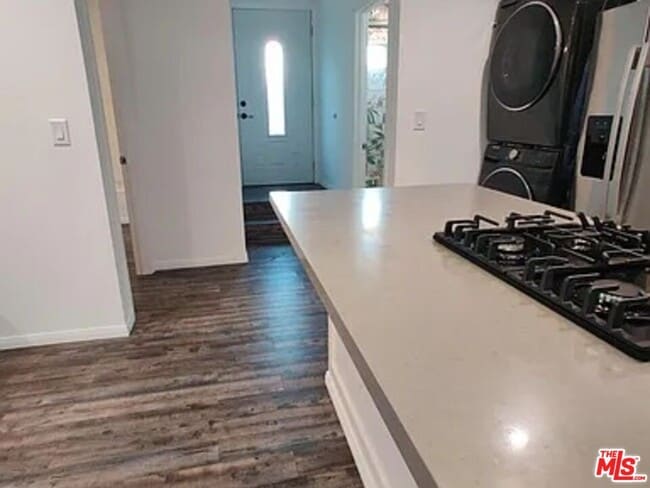 Building Photo - 6720 Van Noord Ave