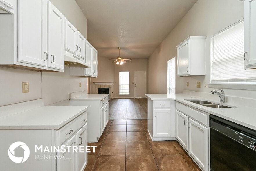 Building Photo - 3578 E Regency Park Cir