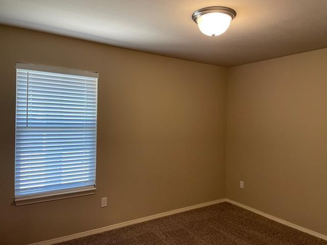 Building Photo - 2701 Fawn Lily Rd
