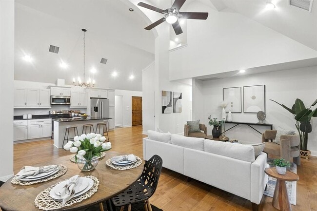 Building Photo - 12705 Burson Dr