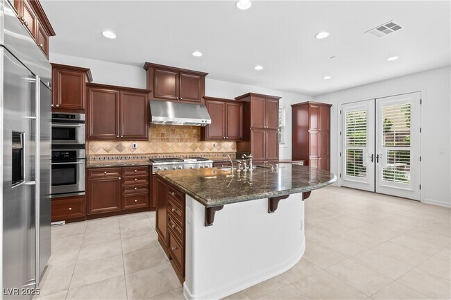 Building Photo - 58 Contrada Fiore Dr