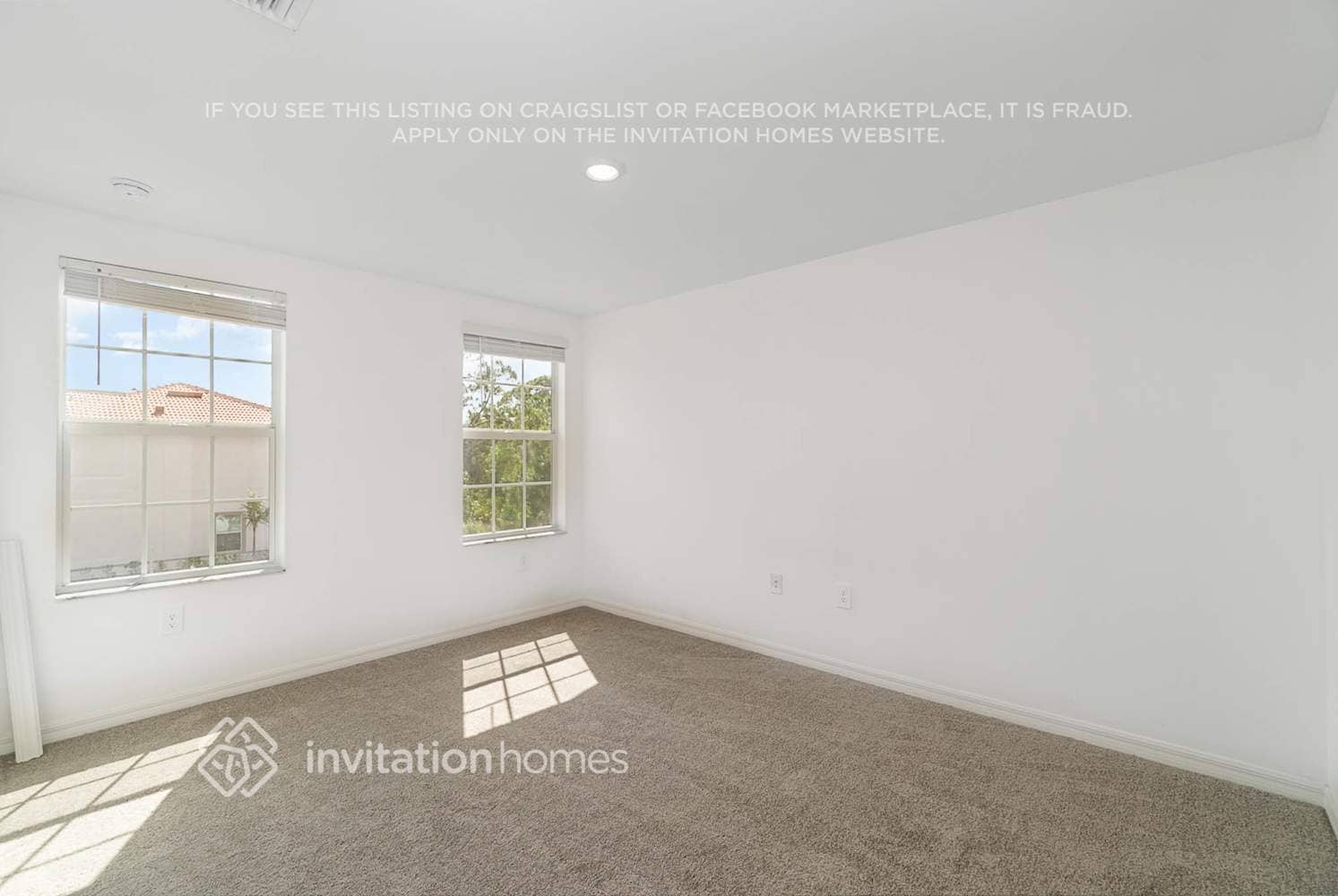 Building Photo - 7165 Greenwood Park Cir