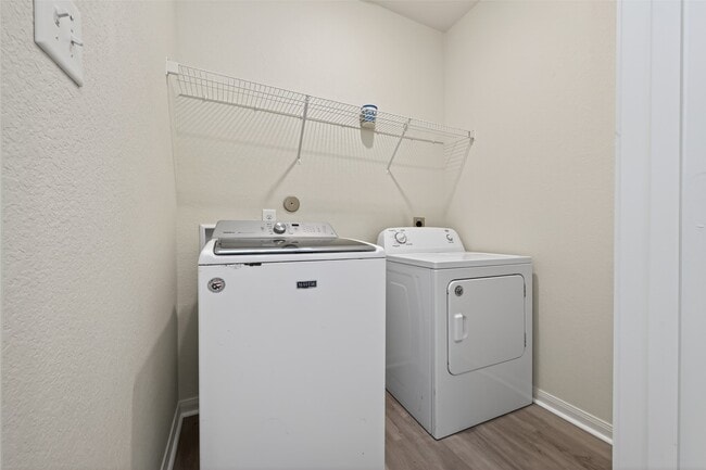 Building Photo - 10623 Lost aples Dr