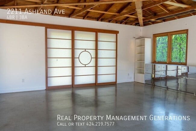 Building Photo - 2211 Ashland Ave