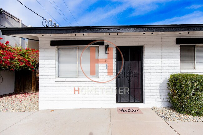 Building Photo - 2812 N 17th Pl