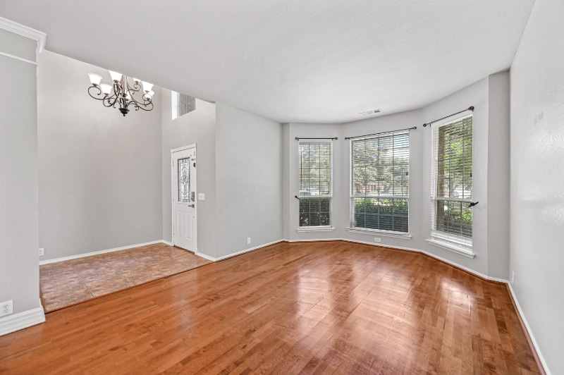 Building Photo - 3005 Manor Green Blvd