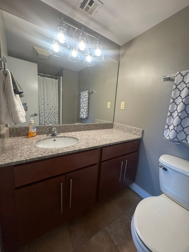 Building Photo - Lake Plaza: Available for EARLY MOVE-IN as...