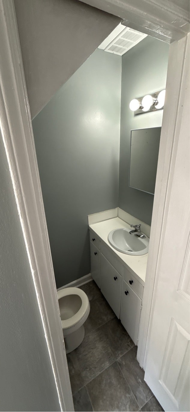 Building Photo - 116 Aqua Ct