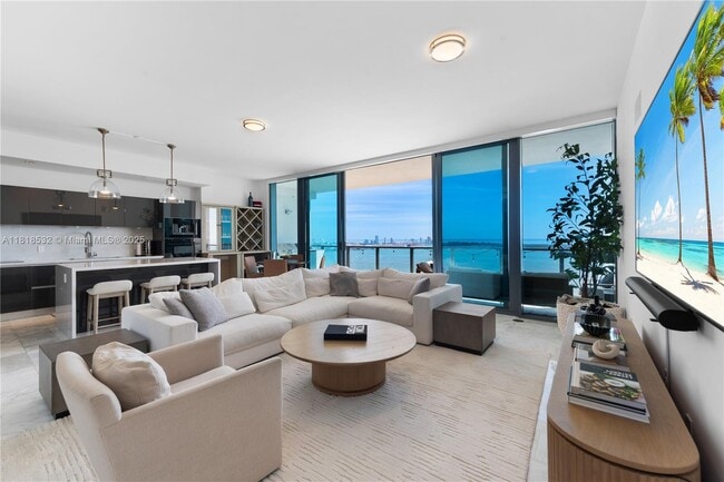 Building Photo - 1451 Brickell Ave