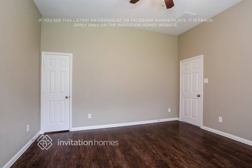 Building Photo - 13433 Raintree Dr