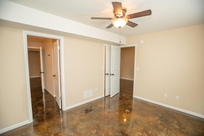 Building Photo - 3816 Riley Ct