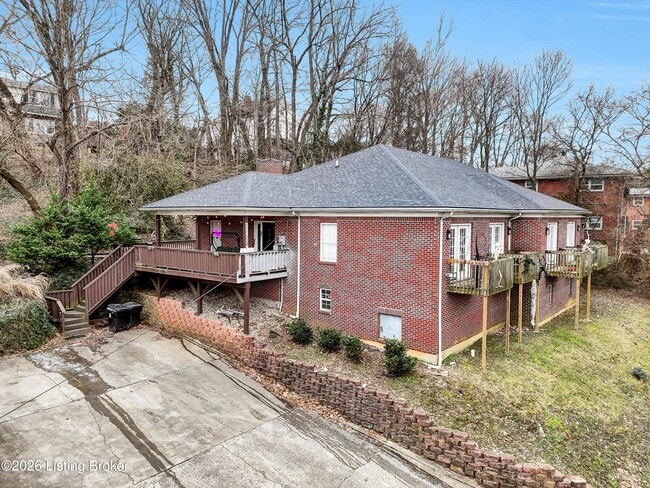 Building Photo - 2726 Brownsboro Rd