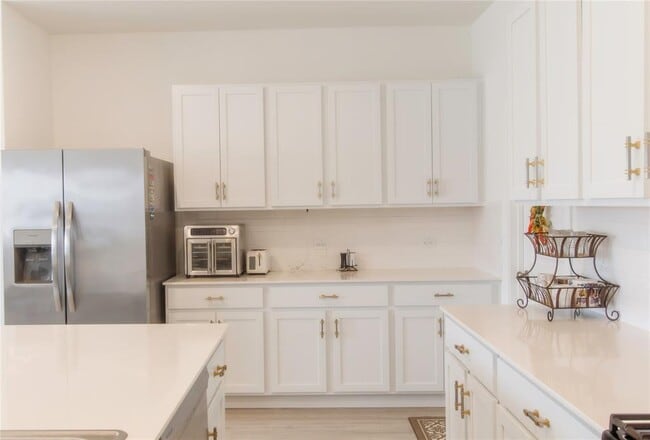 Building Photo - 1404 Aquilla Dr