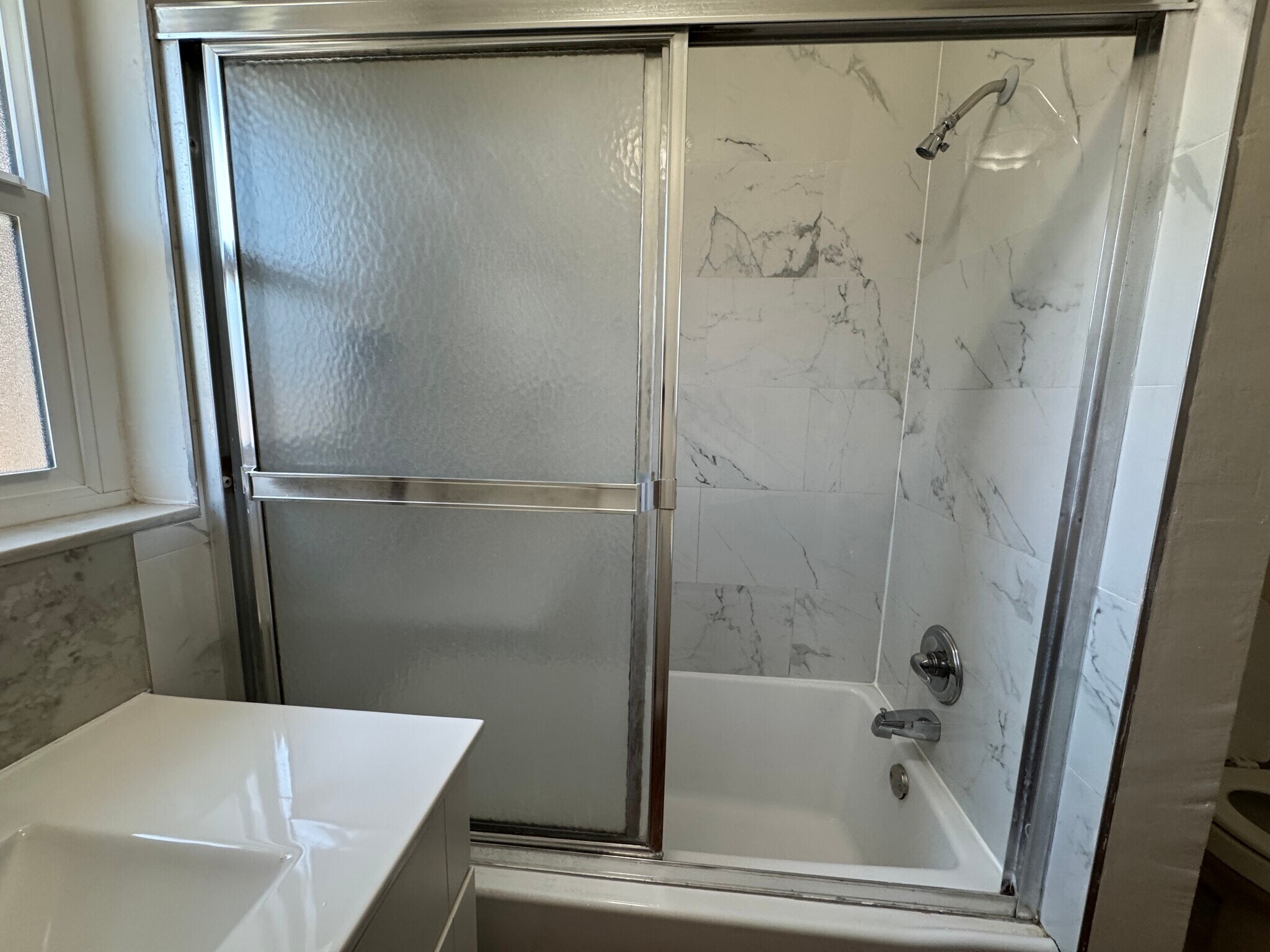 Bathroom - 743 Southview Rd