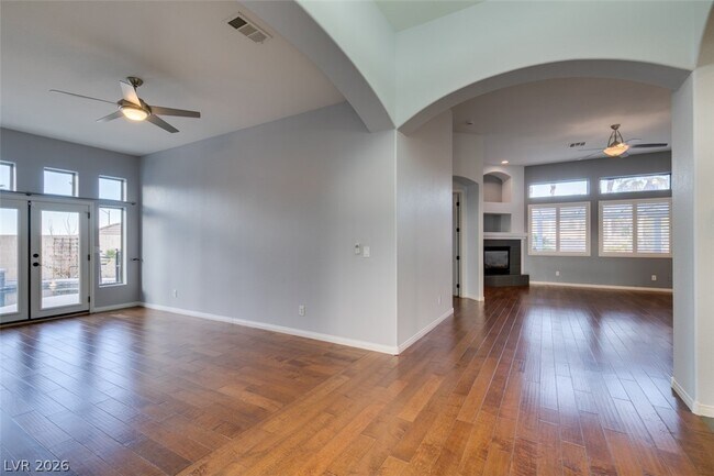 Building Photo - 2042 Poetry Ave