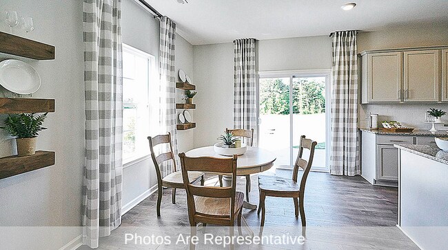 Building Photo - 3722 Vlg Spgs Ct