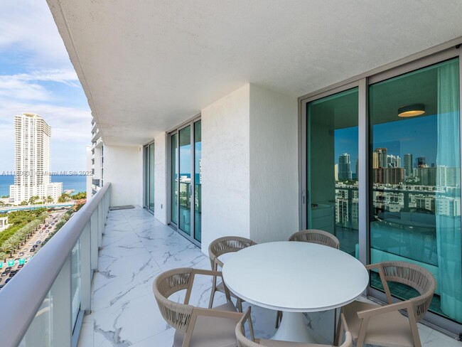 Building Photo - 300 Sunny Isles Blvd