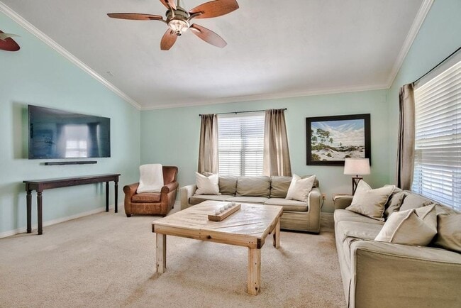 Building Photo - PRICE DROP!! Great 3-bedroom Florida cottage located in the heart of the Town of Santa Rosa