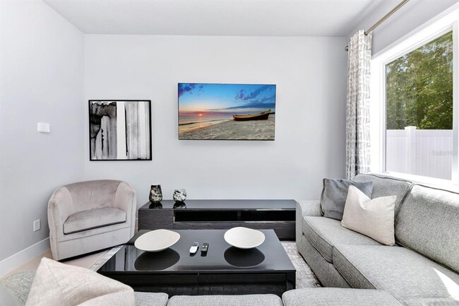 Building Photo - 7770 Sandy Ridge Dr