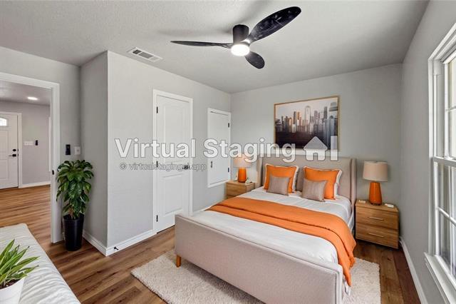 Building Photo - 131 Long St