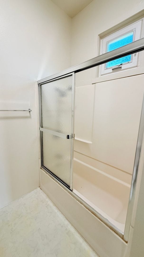 Building Photo - 1545 Lincoln Ave