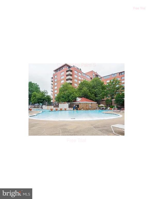 Building Photo - 1121 Arlington Blvd
