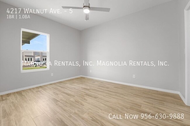 Building Photo - 4217 Walnut Ave