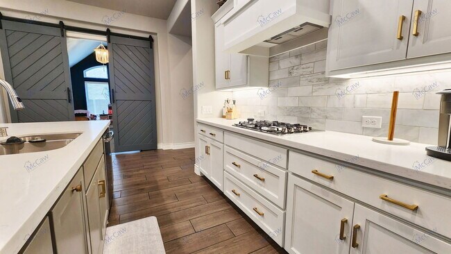 Building Photo - 817 Knoxbridge Rd