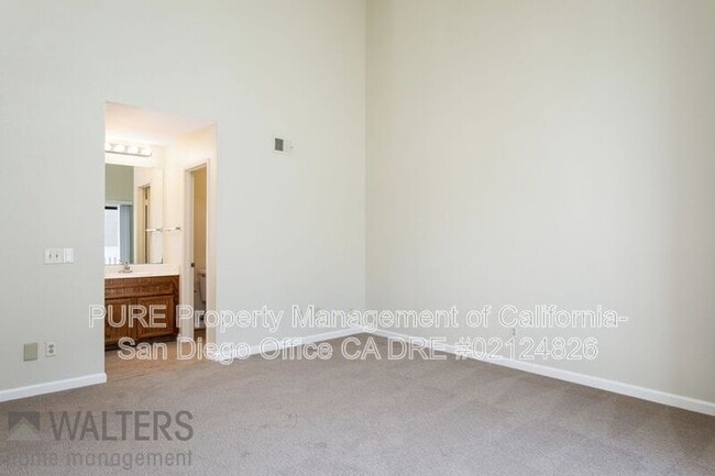 Building Photo - 3990 Mahaila Ave