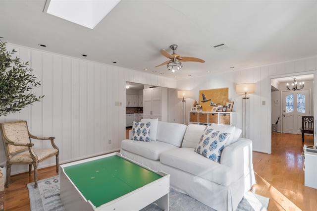 Building Photo - 1227 Cherrywood Dr