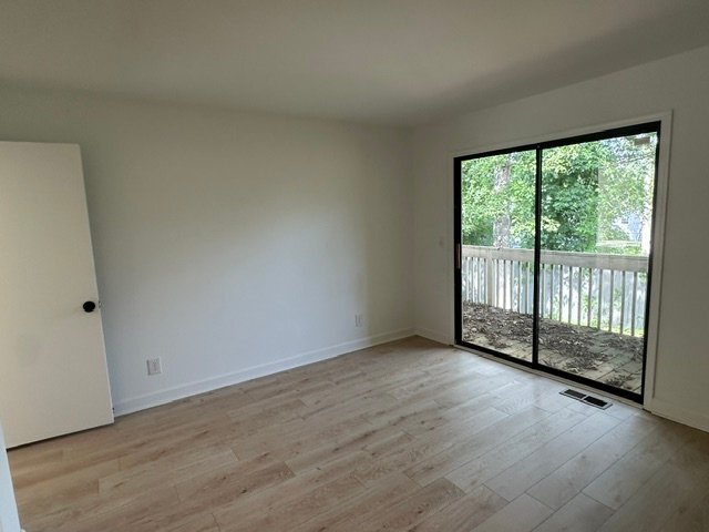 Building Photo - 205 Tabor View Ln