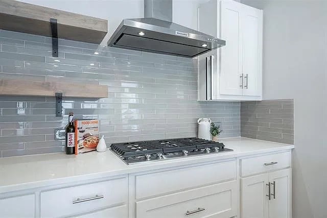 Building Photo - 1292 N Prairie Ave