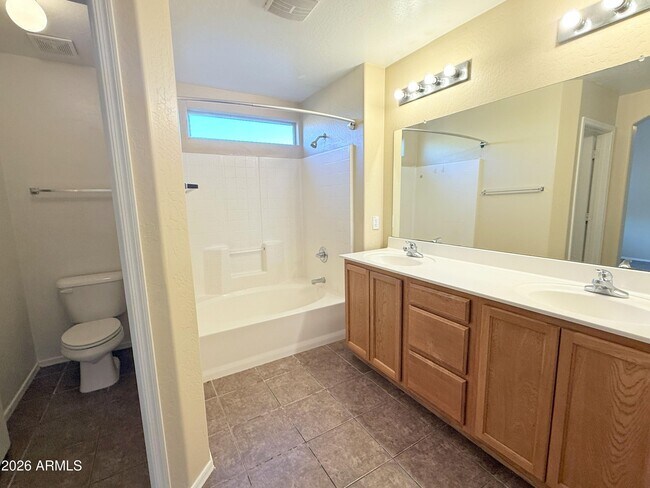 Building Photo - 3426 S 72nd Ln