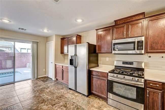 Building Photo - 312 Snow Dome Ave