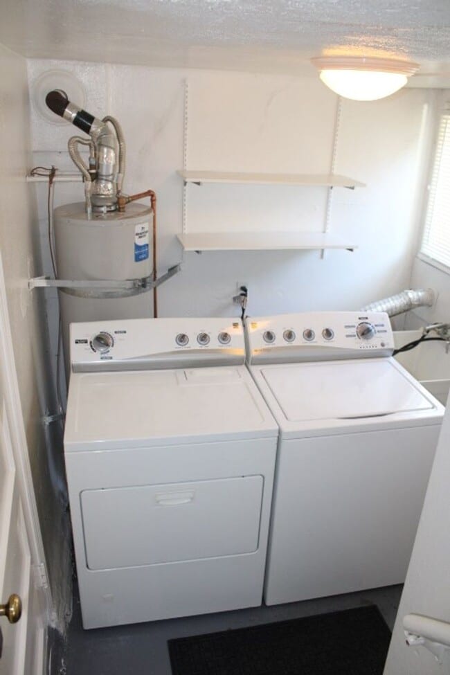 Building Photo - 500 Civic Center St