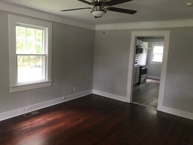 Living Room - 1631 Rosedale St