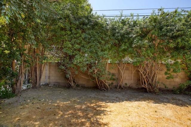 Building Photo - 8939 Rhea Ave