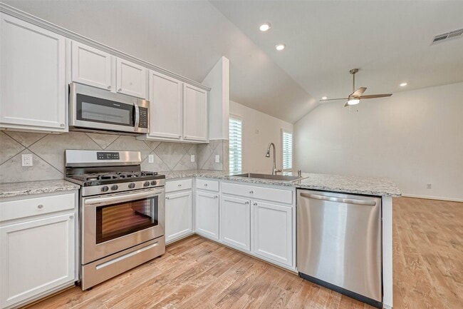 Building Photo - 3631 Homestead Ridge Ln