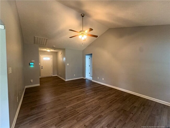 Building Photo - 290 Strike Eagle Dr