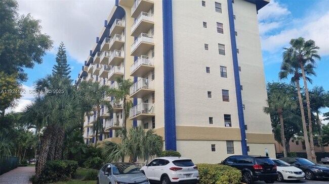 Building Photo - 4550 NW 9th St